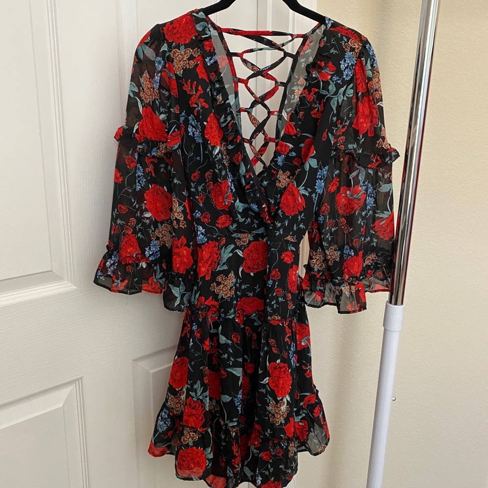 Floral black/red mini dress